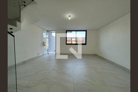 Casa para alugar com 3 quartos, 124m² em Planalto, Belo Horizonte