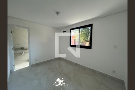 Casa para alugar com 3 quartos, 124m² em Planalto, Belo Horizonte