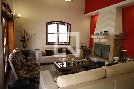 Sala de casa à venda com 5 quartos, 600m² em Chácara Meyer, São Paulo