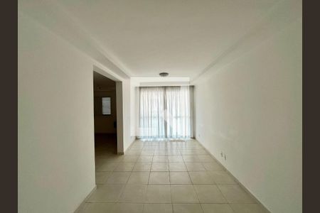 Sala de apartamento à venda com 3 quartos, 84m² em Centro, Campinas