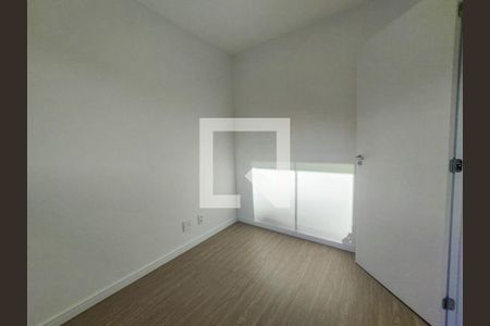 Quarto 1 de apartamento para alugar com 2 quartos, 38m² em Jardim São Luís, São Paulo