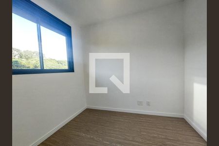 Quarto 1 de apartamento para alugar com 2 quartos, 38m² em Jardim São Luís, São Paulo