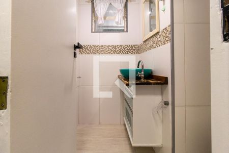 Lavabo de casa à venda com 4 quartos, 217m² em Cidade Industrial de Curitiba, Curitiba