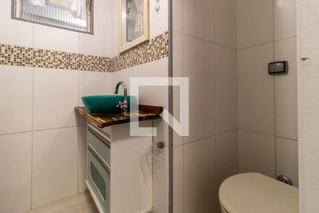 Lavabo de casa à venda com 4 quartos, 217m² em Cidade Industrial de Curitiba, Curitiba