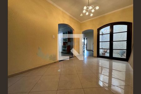 Casa à venda com 3 quartos, 167m² em Parque Jambeiro, Campinas