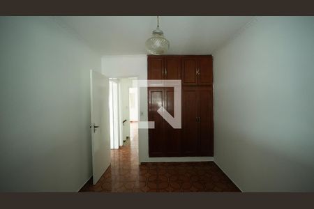 Quarto 1 de casa à venda com 3 quartos, 299m² em Vila Palmares, Santo André