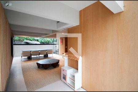 Sala de apartamento à venda com 3 quartos, 240m² em Moema, São Paulo