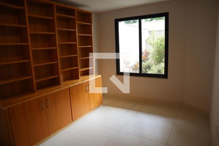 quarto escritorio  de casa de condomínio à venda com 4 quartos, 271m² em Barra da Tijuca, Rio de Janeiro