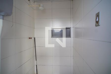 Banheiro de apartamento à venda com 4 quartos, 138m² em Sarandi, Porto Alegre