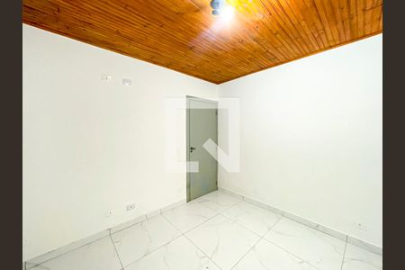 Quarto de casa para alugar com 1 quarto, 24m² em Vila Pedra Branca, São Paulo