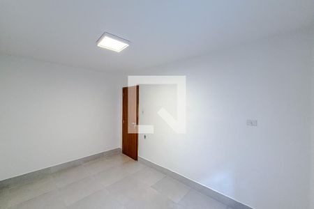 Sala/Quarto de casa de condomínio para alugar com 1 quarto, 35m² em Cambuci, São Paulo
