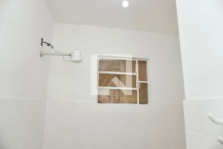 Banheiro  de casa para alugar com 1 quarto, 50m² em Ipiranga, Belo Horizonte