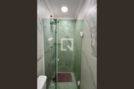 Banheiro  de kitnet/studio para alugar com 1 quarto, 20m² em Leblon, Rio de Janeiro