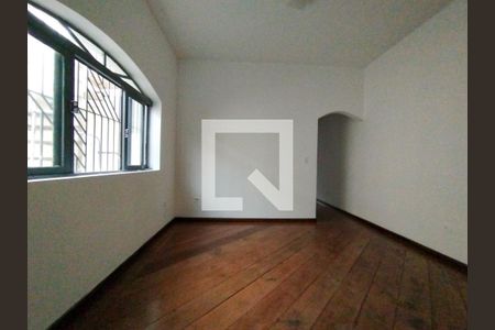 Sala de casa à venda com 2 quartos, 180m² em Vila Santa Isabel, São Paulo