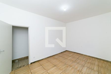 Quarto 1 de casa para alugar com 2 quartos, 70m² em Colégio Batista, Belo Horizonte