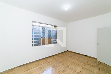 Quarto 1 de casa para alugar com 2 quartos, 70m² em Colégio Batista, Belo Horizonte