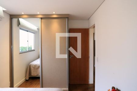 Suíte de apartamento para alugar com 4 quartos, 167m² em Fernão Dias, Belo Horizonte