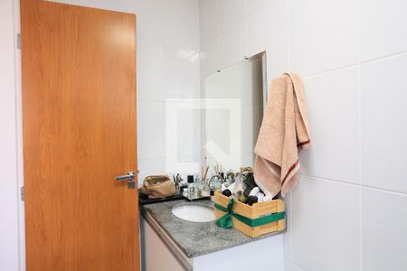 Banheiro da Suíte de apartamento para alugar com 4 quartos, 167m² em Fernão Dias, Belo Horizonte