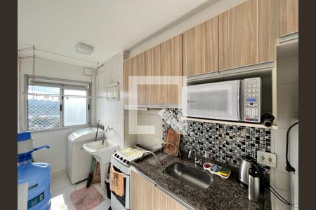 Cozinha de apartamento à venda com 2 quartos, 51m² em Glória, Porto Alegre