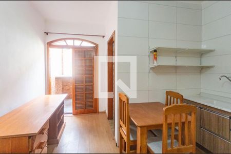 Quarto / cozinha  de kitnet/studio para alugar com 1 quarto, 24m² em Campanário, Diadema