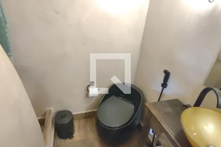 Banheiro de casa de condomínio para alugar com 1 quarto, 15m² em Jardim Sao Caetano, São Caetano do Sul