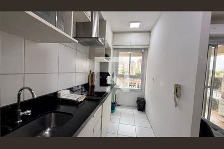 Sala/cozinha de apartamento para alugar com 1 quarto, 42m² em Bosque, Campinas