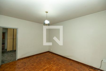 SALA de casa à venda com 3 quartos, 323m² em Vila Marieta, Campinas