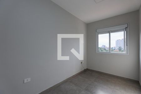 Quarto 1 de apartamento para alugar com 2 quartos, 40m² em Parque Monte Alegre, Taboão da Serra