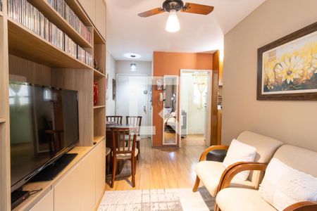 Sala de apartamento à venda com 1 quarto, 37m² em Cidade Baixa, Porto Alegre