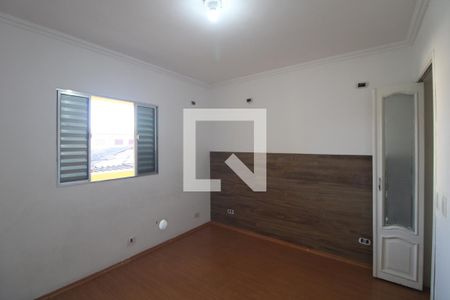 Quarto 1 de casa para alugar com 2 quartos, 100m² em Vila Arriete, São Paulo