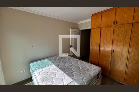 Suite de casa à venda com 4 quartos, 198m² em Jardim Monte Libano, Santo André