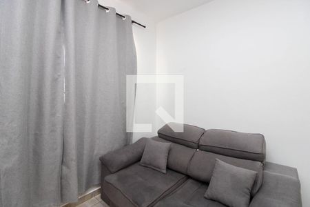 Sala  de apartamento para alugar com 2 quartos, 40m² em Jardim Umarizal, São Paulo