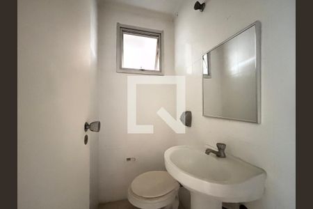 Lavabo de apartamento à venda com 2 quartos, 70m² em Indianópolis, São Paulo