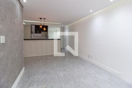 Sala de apartamento à venda com 3 quartos, 83m² em Jardim Zaira, Guarulhos