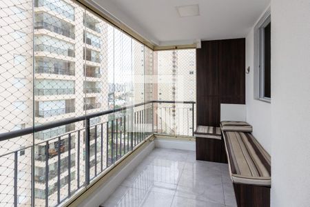 Varanda gourmet de apartamento à venda com 3 quartos, 83m² em Jardim Zaira, Guarulhos