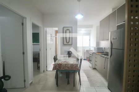 Sala de apartamento para alugar com 2 quartos, 48m² em Parque Enseada, Guarujá