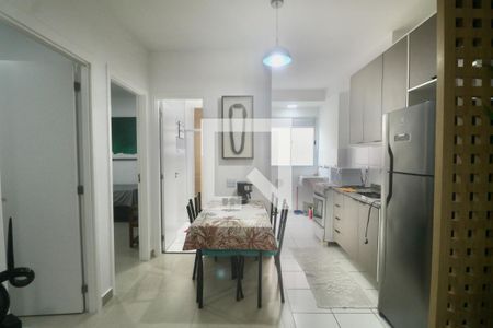 Sala de apartamento para alugar com 2 quartos, 48m² em Parque Enseada, Guarujá