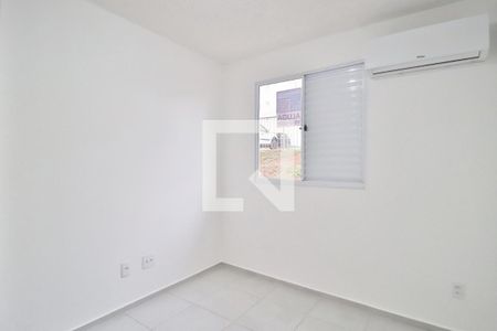 Quarto 2 de apartamento para alugar com 2 quartos, 55m² em Chácaras Tubalina E Quartel, Uberlândia
