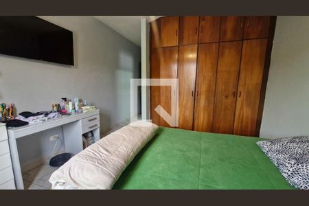 Quarto  de casa à venda com 3 quartos, 160m² em Jardim Maraba, São Paulo