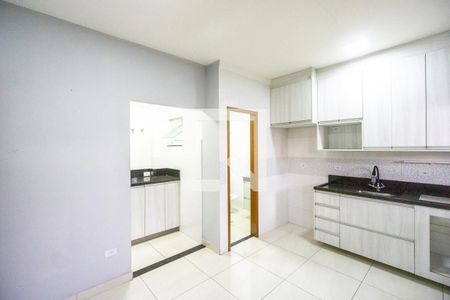 Sala e cozinha de apartamento à venda com 2 quartos, 41m² em Vila Carrão, São Paulo
