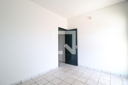 Quarto 1 de casa para alugar com 2 quartos, 68m² em Daniel Fonseca, Uberlândia