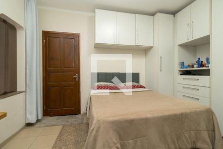 Sala de casa à venda com 4 quartos, 160m² em Vila California, São Paulo