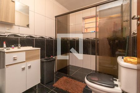 Banheiro de casa à venda com 4 quartos, 160m² em Vila California, São Paulo