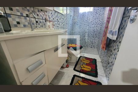 Banheiro de casa para alugar com 1 quarto, 60m² em Jardim Itapua, Itaquaquecetuba