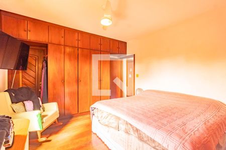 Casa à venda com 4 quartos, 240m² em Planalto Paulista, São Paulo