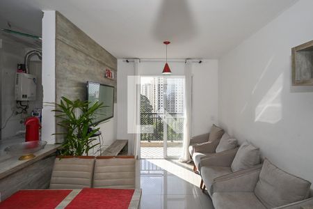Sala de apartamento à venda com 2 quartos, 63m² em Chácara Agrindus, Taboão da Serra