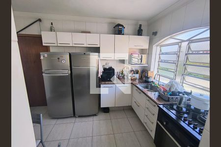 Cozinha de apartamento à venda com 3 quartos, 119m² em Vila Bastos, Santo André