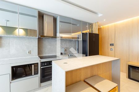 Cozinha de apartamento para alugar com 2 quartos, 55m² em Vila Uberabinha, São Paulo