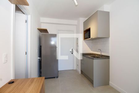 Sala e Cozinha de kitnet/studio para alugar com 1 quarto, 26m² em Pinheiros, São Paulo