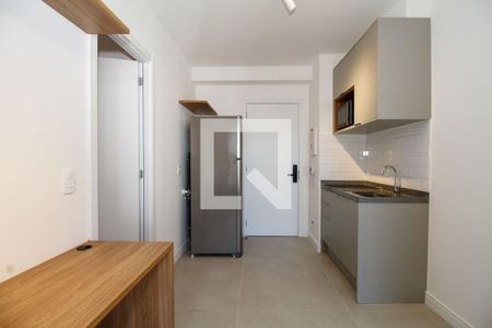 Sala e Cozinha de kitnet/studio para alugar com 1 quarto, 26m² em Pinheiros, São Paulo